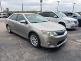 Used 2014 Toyota Camry XLE w/ Leather Package image 2