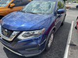 Used 2018 Nissan Rogue SV image 1