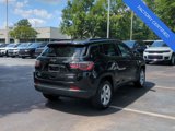 Certified 2019 Jeep Compass Latitude w/ Cold Weather Group image 5