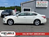 Used 2013 Nissan Altima 2.5 SV image 2
