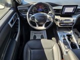 Used 2022 Ford Explorer XLT w/ Equipment Group 202A image 3