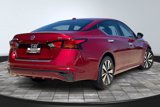 Used 2022 Nissan Altima 2.5 SV image 2