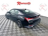 Used 2022 Hyundai Elantra SEL w/ Convenience Package image 5