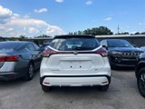 Used 2023 Nissan Kicks SV image 4