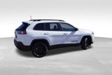 Certified 2023 Jeep Cherokee Altitude Lux image 5