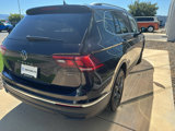 Used 2022 Volkswagen Tiguan SE image 5