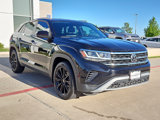 Used 2020 Volkswagen Atlas Cross Sport SE w/ Towing Package image 4