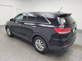 Used 2017 Kia Sorento LX image 3