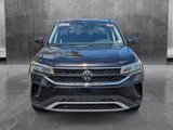 Used 2022 Volkswagen Taos SE w/ Driver Assistance Package image 2