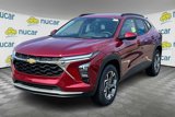 New 2025 Chevrolet Trax LT w/ Sunroof Package image 4