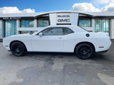 Used 2019 Dodge Challenger SXT image 4