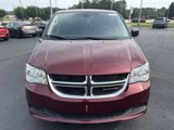 Used 2020 Dodge Grand Caravan SE w/ UConnect Hands-Free Group image 2