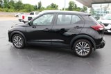 Used 2021 Nissan Kicks SV image 4