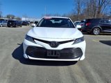 Used 2018 Toyota Camry LE image 2