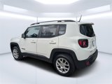 Used 2019 Jeep Renegade Latitude w/ Popular Equipment Group image 5