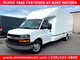 Used 2018 Chevrolet Express 3500 Extended w/ Power Convenience Package image 2