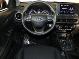 Used 2022 Hyundai Kona SEL image 3