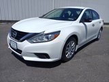Used 2017 Nissan Altima 2.5 S image 2