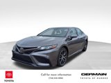 Used 2022 Toyota Camry SE image 3