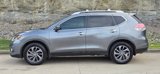 Used 2016 Nissan Rogue SL image 3
