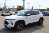 Used 2024 Chevrolet TrailBlazer LT w/ Convenience Package image 2