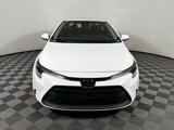 Used 2022 Toyota Corolla LE image 2