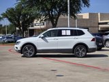 Used 2019 Volkswagen Tiguan SEL image 4
