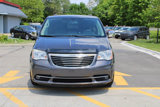 Used 2016 Chrysler Town & Country Touring-L image 2