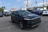Used 2017 Jeep Cherokee Limited image 3