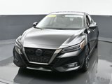 Used 2022 Nissan Sentra SR w/ SR Premium Package image 4