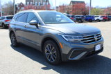Used 2022 Volkswagen Tiguan SE image 2