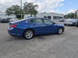 Used 2023 Chevrolet Malibu LT image 3