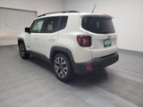 Used 2015 Jeep Renegade Latitude w/ Popular Equipment Group image 5
