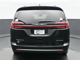 New 2025 Chrysler Pacifica Pinnacle image 5
