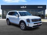 Used 2020 Kia Telluride EX w/ EX Premium Package image 2
