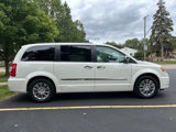 Used 2013 Chrysler Town & Country Touring-L w/ Entertainment Group #2 image 5