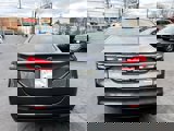Used 2017 Ford Fusion SE w/ Fusion SE Technology Package image 5