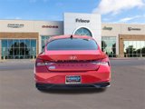 Used 2022 Hyundai Elantra SE image 5