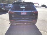 Used 2023 Buick Enclave Essence image 3