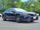 Used 2022 Toyota Camry SE image 2