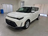 Used 2023 Kia Soul LX image 4