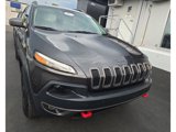 Used 2017 Jeep Cherokee Trailhawk image 2