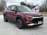 Used 2024 Chevrolet TrailBlazer LT w/ LT Cold Weather Package image 3