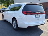 New 2026 Chrysler Pacifica Select image 4