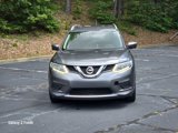Used 2016 Nissan Rogue SV w/ SV Premium Package image 2
