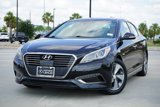 Used 2017 Hyundai Sonata Limited w/ Ultimate Package 02 image 2