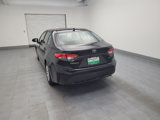 Used 2021 Toyota Corolla LE image 6