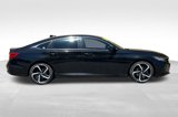 Used 2022 Honda Accord Sport image 3