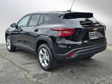 New 2025 Chevrolet Trax LS w/ LS Convenience Package image 3