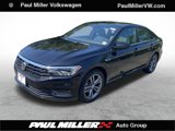 Used 2021 Volkswagen Jetta R-Line w/ R-Line Cold Weather Package image 1